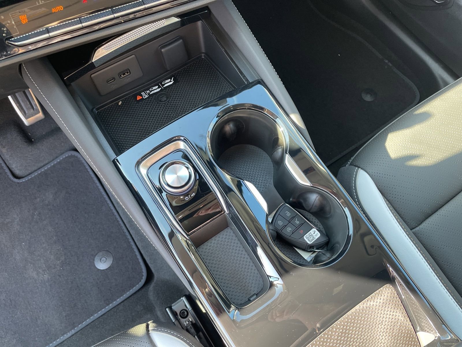 New 2026 Buick Envision Sport Touring AWD/4WD image 18