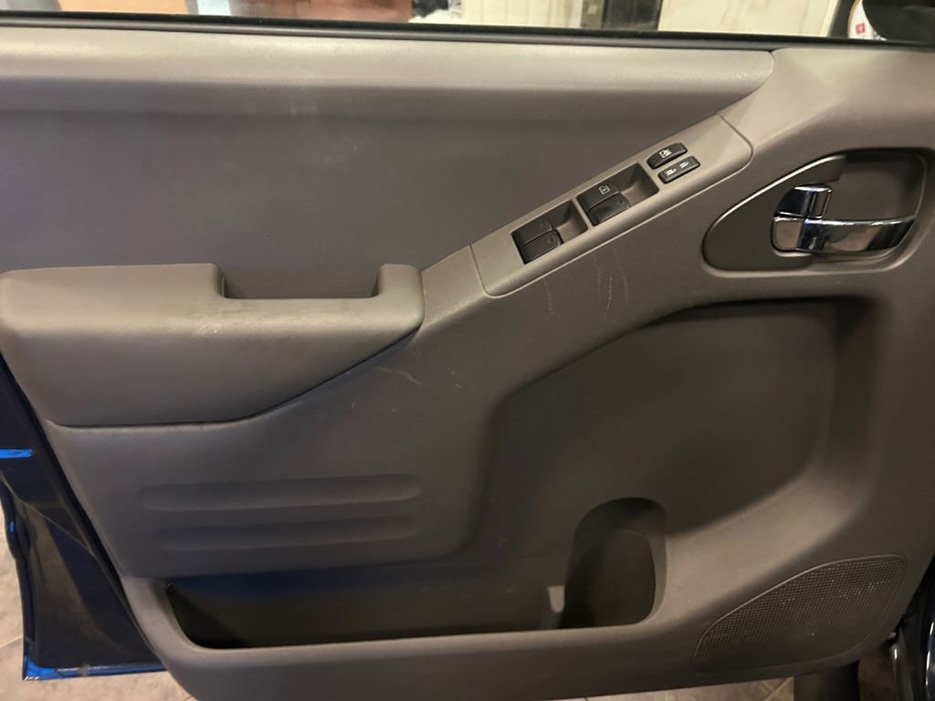 Used 2020 Nissan Frontier SV AWD/4WD image 20