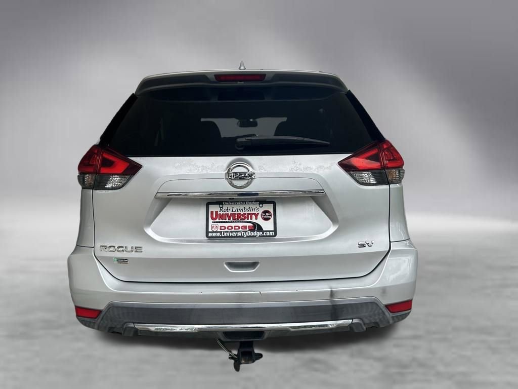Used 2018 Nissan Rogue SV FWD image 29