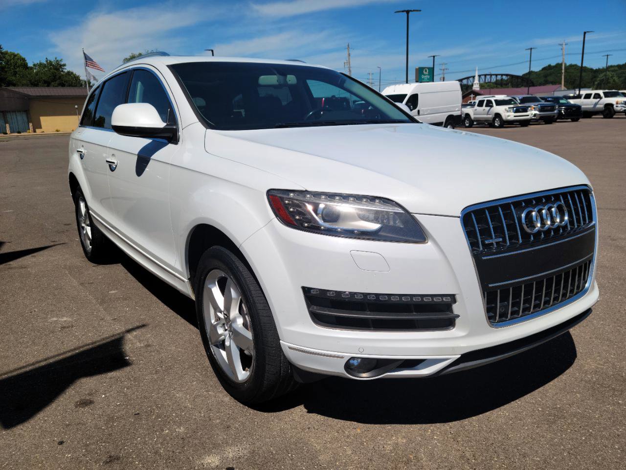 Used 2015 Audi Q7 3.0T Premium w/ Technology Package AWD/4WD image 3