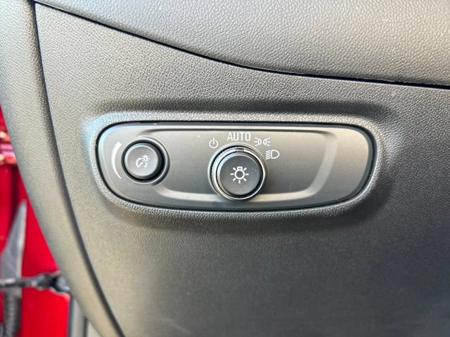 Used 2023 Chevrolet Equinox LT FWD image 17