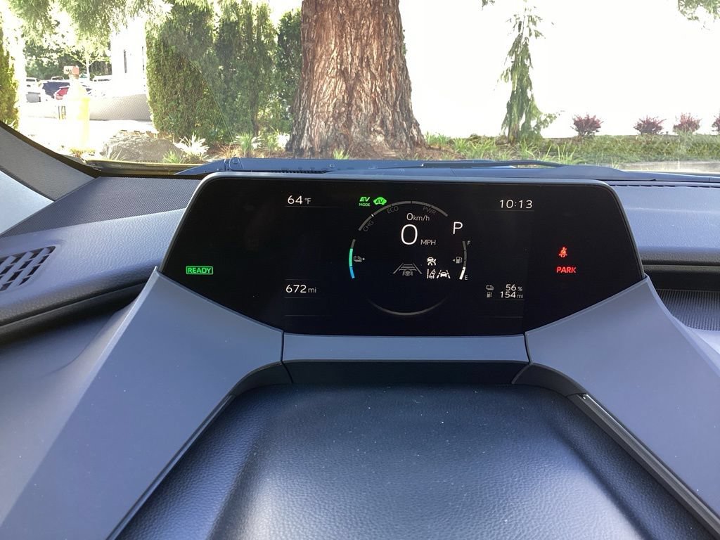 Used 2026 Toyota Prius Plug-In Hybrid FWD image 11