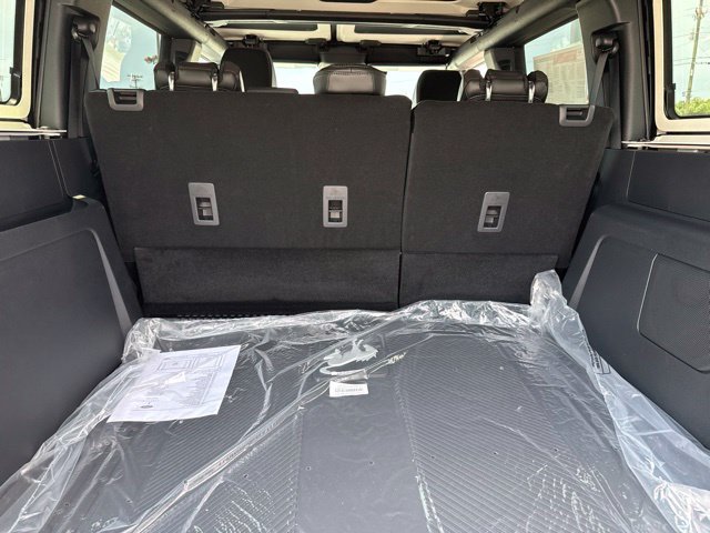 New 2026 Ford Bronco Raptor w/ Interior Carbon Fiber Pack AWD/4WD image 15