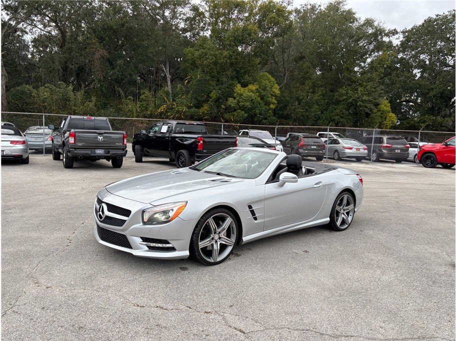 Used 2015 Mercedes-Benz SL 550 image 17
