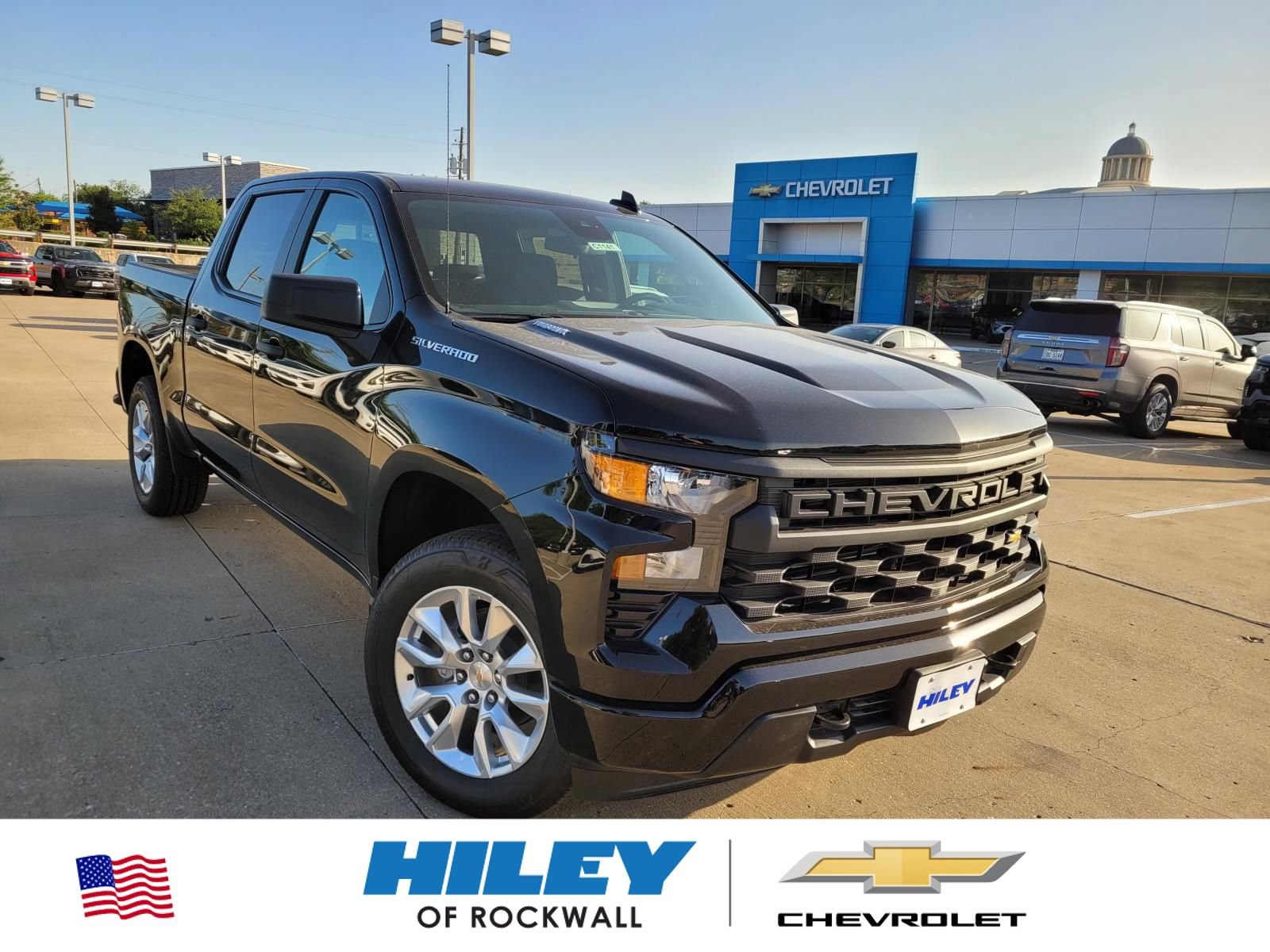 New 2026 Chevrolet Silverado 1500 Custom RWD image 1