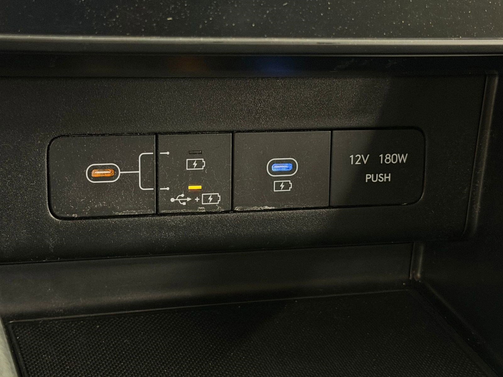 Used 2025 Hyundai Sonata SEL FWD image 28