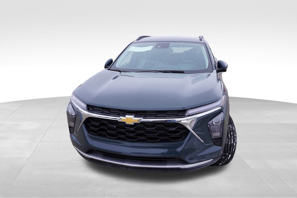 New 2026 Chevrolet Trax LT w/ Driver Confidence Package FWD image 10
