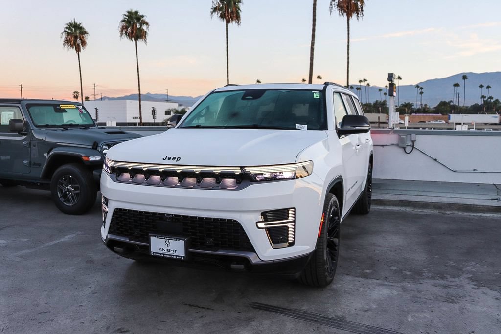 New 2026 Jeep Grand Wagoneer Limited AWD/4WD image 4