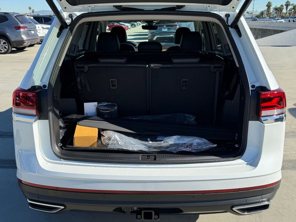 New 2026 Volkswagen Atlas SE image 9
