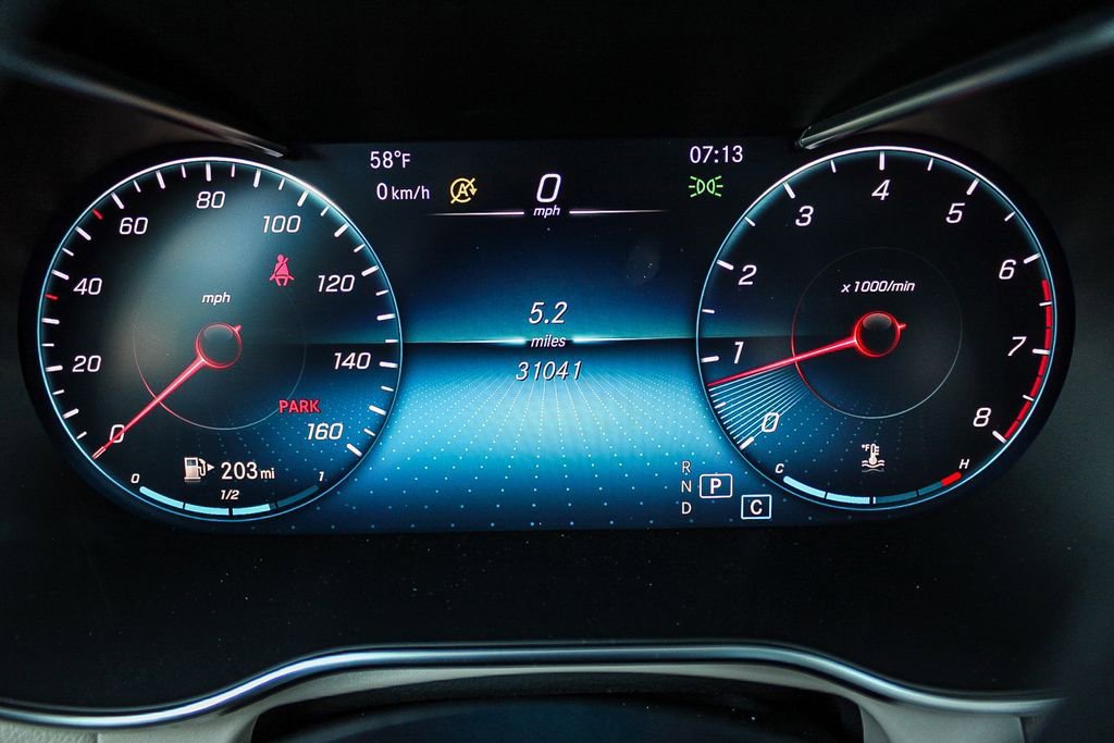 Used 2020 Mercedes-Benz GLC 300 image 23