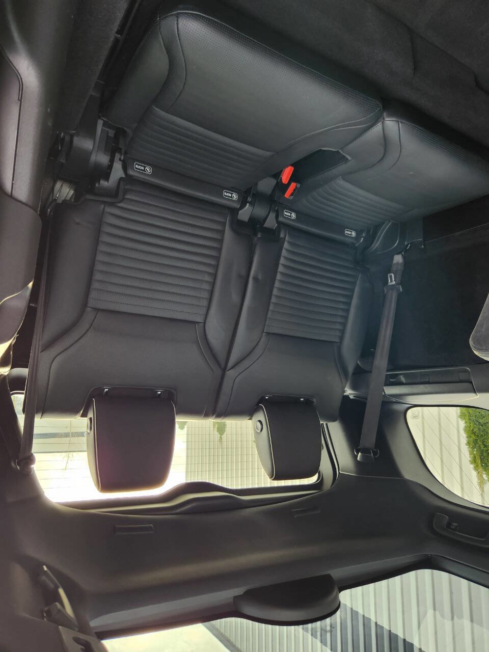 Used 2017 Land Rover Discovery HSE Luxury image 11