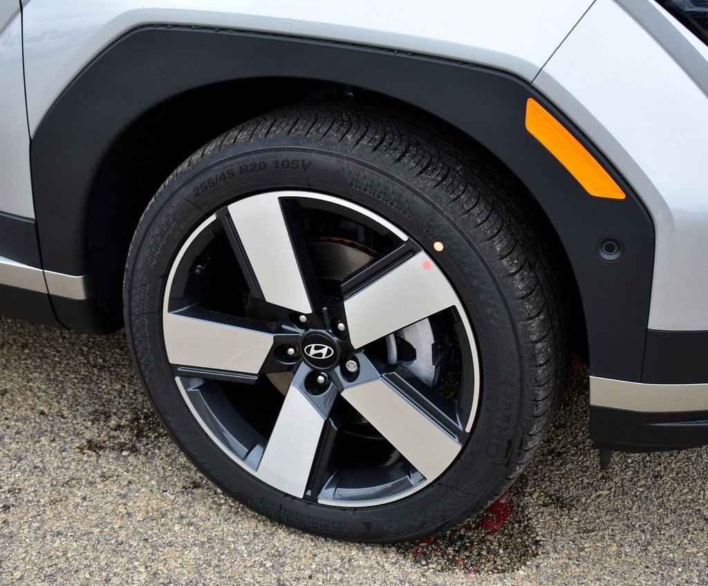 New 2025 Hyundai Santa Fe Limited image 7