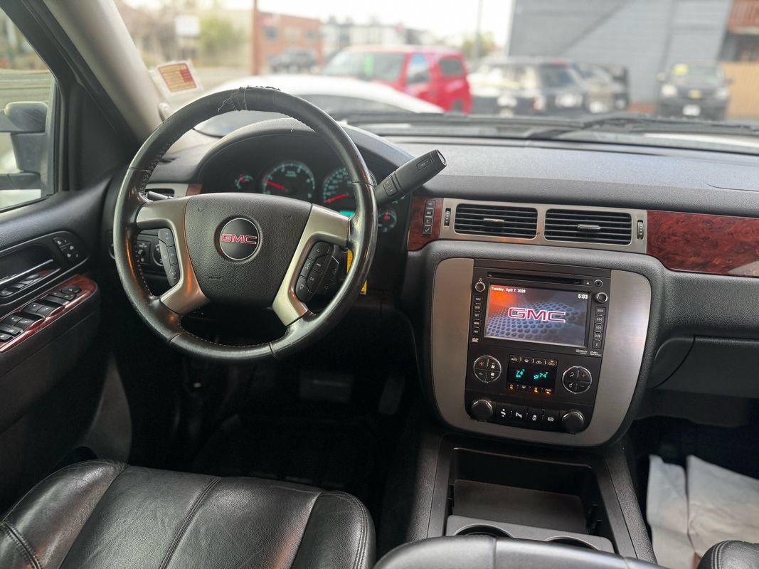 Used 2014 GMC Sierra 2500 SLT AWD/4WD image 24