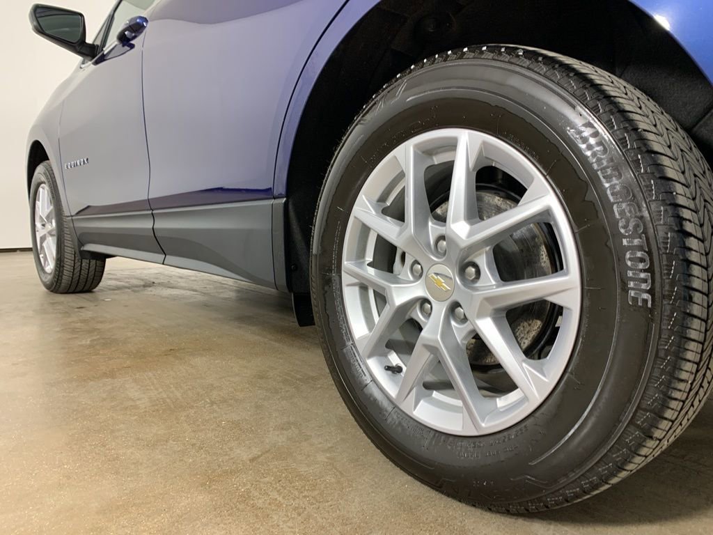 Used 2022 Chevrolet Equinox LT image 16