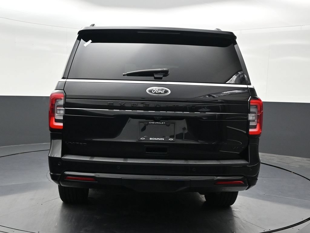 Used 2024 Ford Expedition Max Limited AWD/4WD image 4