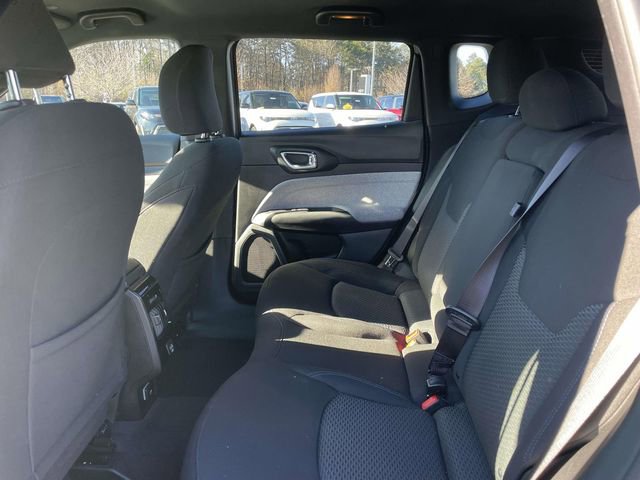 Used 2023 Jeep Compass Sport image 24