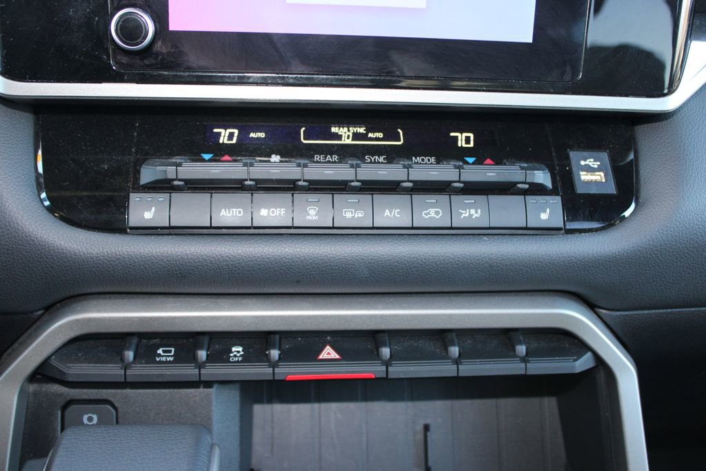 Used 2025 Toyota Sequoia SR5 AWD/4WD image 47