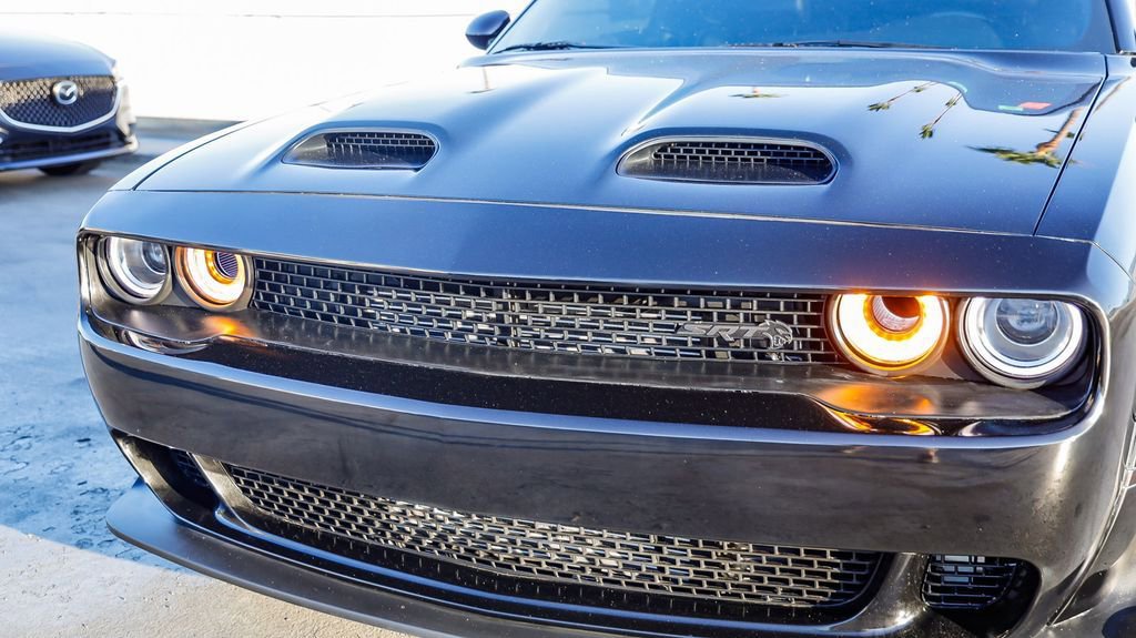 Used 2022 Dodge Challenger SRT Hellcat Redeye image 6