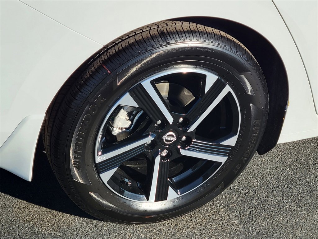 New 2025 Nissan Sentra SV w/ All-Weather Package image 3