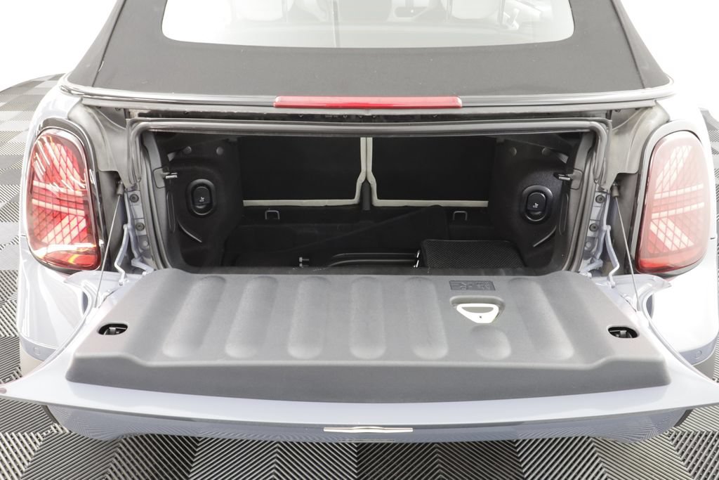 Certified 2025 MINI Cooper S FWD image 15