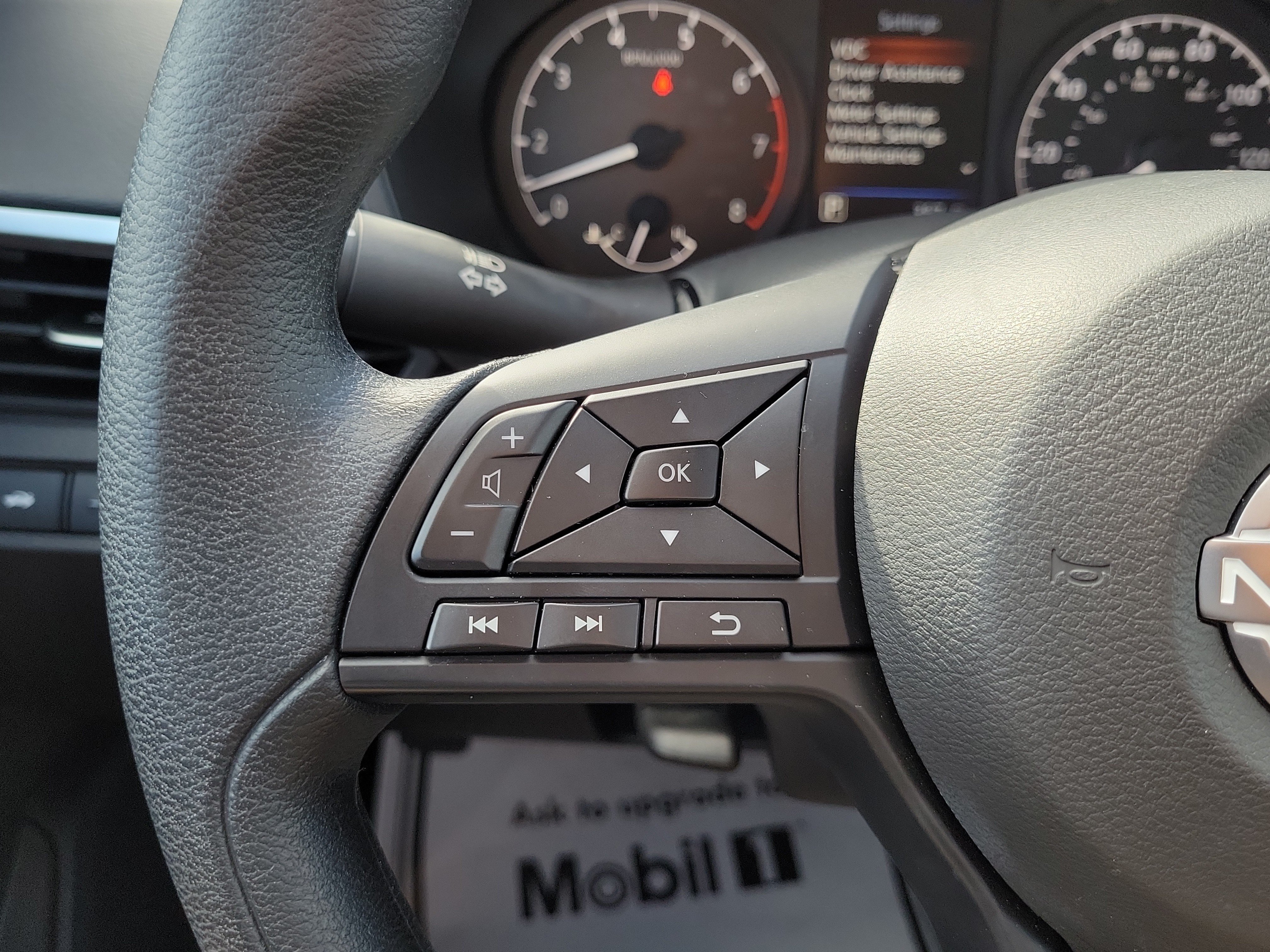 Certified 2025 Nissan Altima 2.5 S FWD image 23