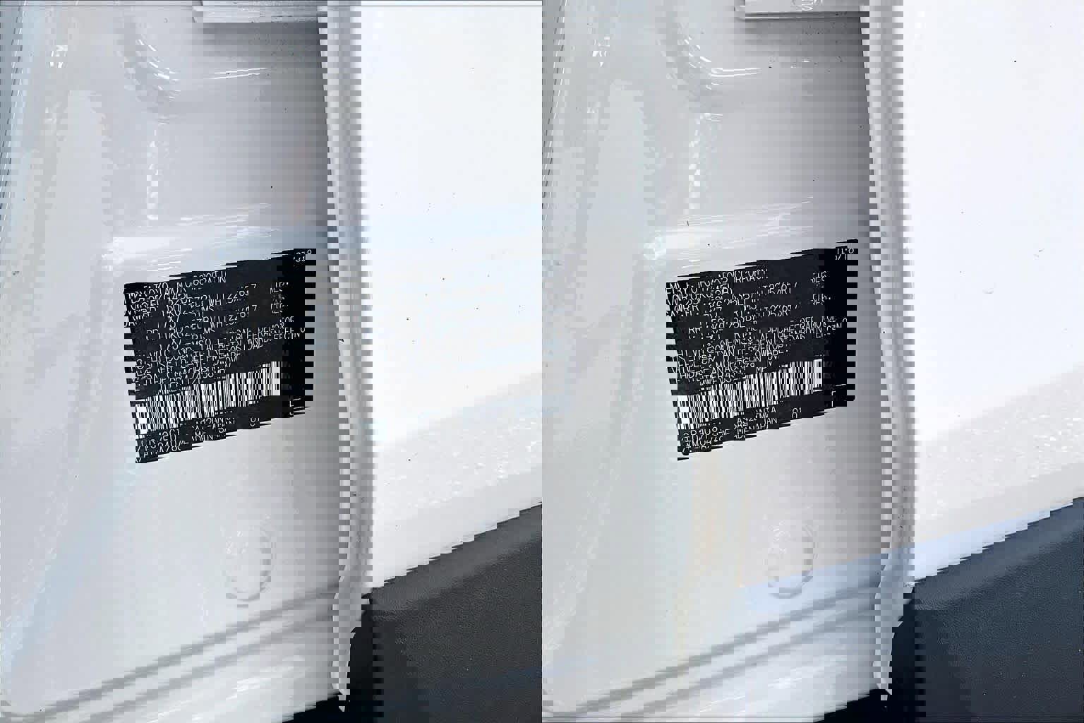 Used 2018 Toyota RAV4 XLE image 37