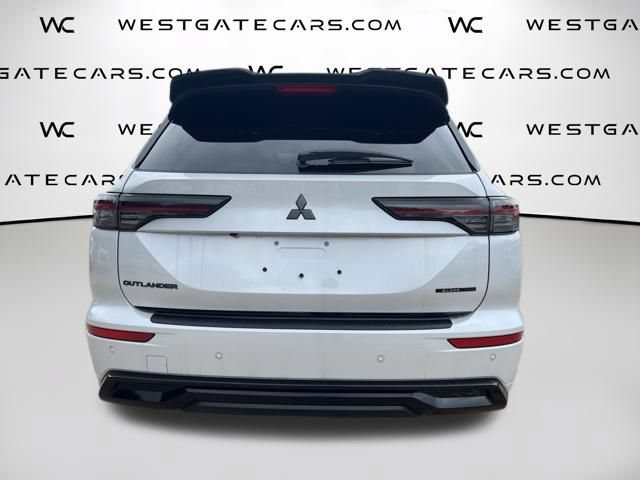 New 2026 Mitsubishi Outlander SEL Black Edition FWD image 8