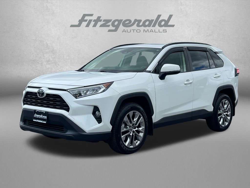 Used 2019 Toyota RAV4 XLE Premium w/ Cold Weather Package AWD/4WD video 2