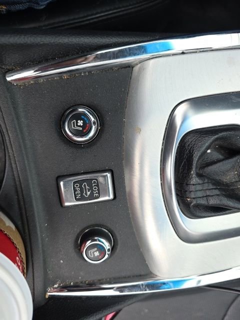 Used 2013 INFINITI G37 Sport w/ Premium Pkg image 13