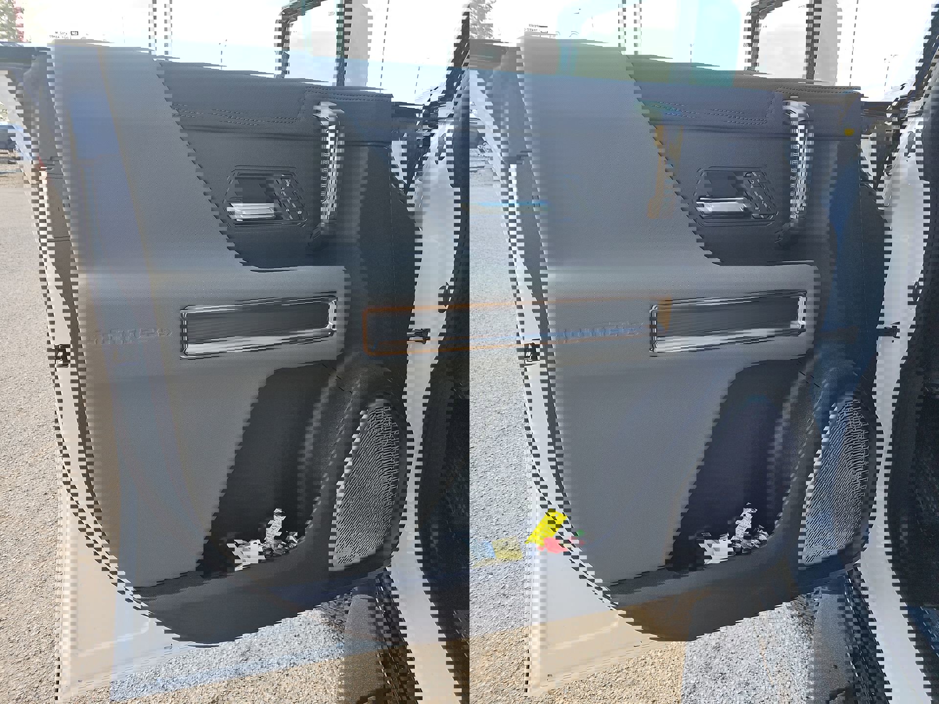 New 2025 GMC Hummer EV 3X w/ LPO, Cargo Utility Package image 10