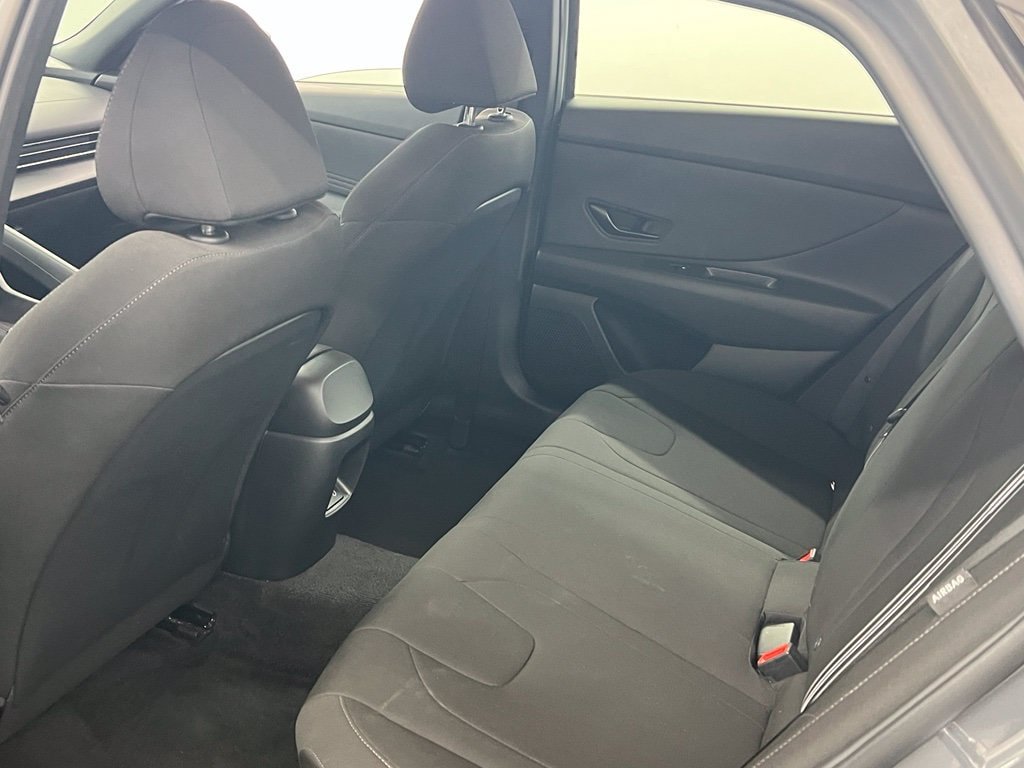 Used 2026 Hyundai Elantra Sport FWD image 11