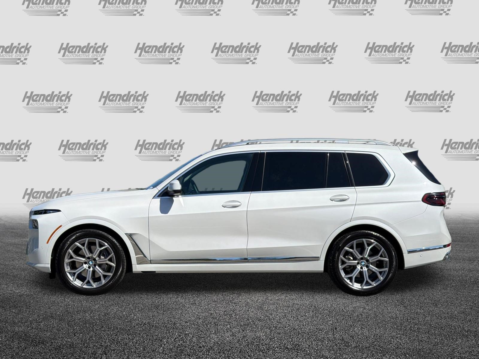 Used 2026 BMW X7 xDrive40i AWD/4WD image 8