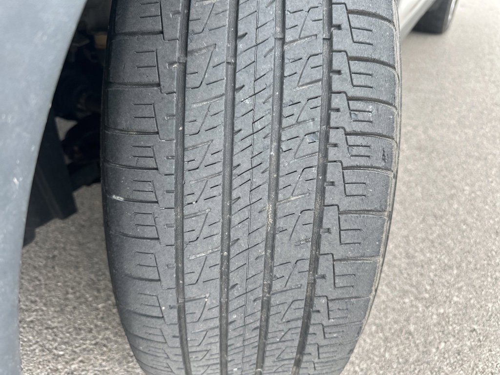 Used 2013 Ford Escape SEL image 12