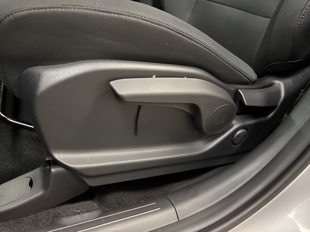 New 2026 Hyundai Santa Fe SE image 16