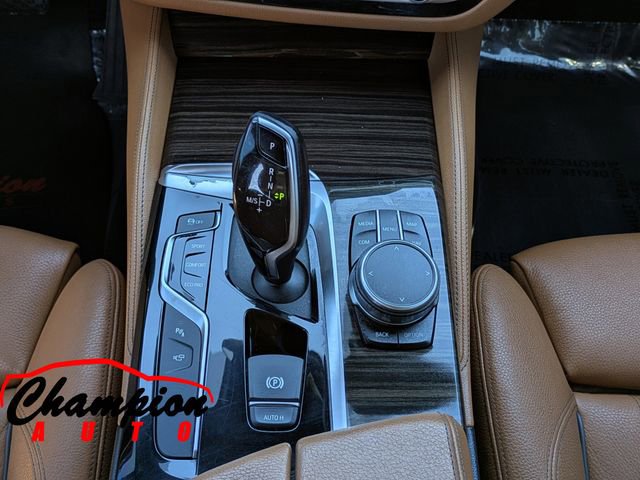 Used 2020 BMW 540i w/ Convenience Package image 23