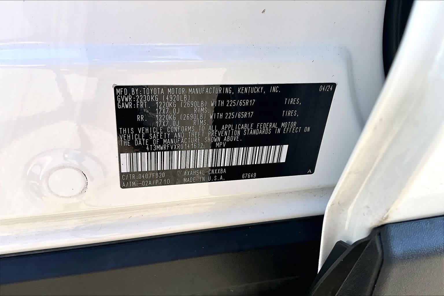 Certified 2024 Toyota RAV4 LE AWD/4WD image 36