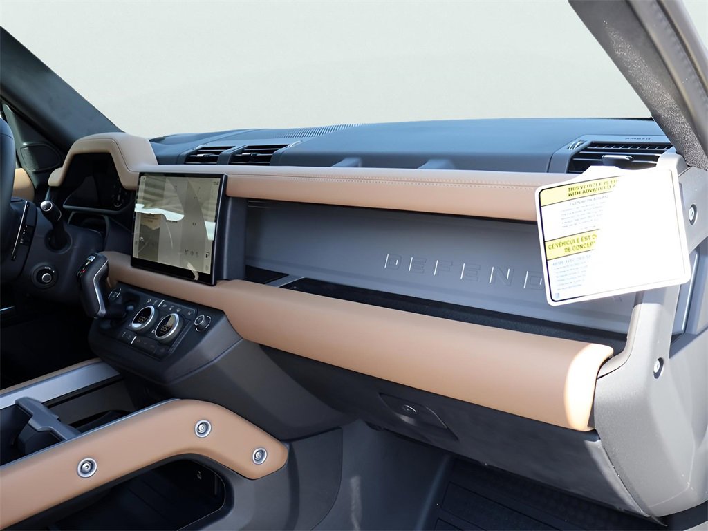 New 2025 Land Rover Defender 130 V8 image 9