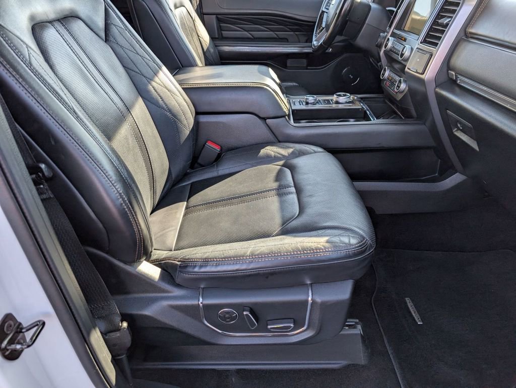 Used 2021 Ford Expedition Platinum AWD/4WD image 48