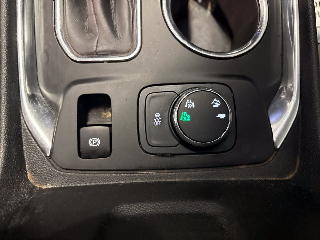 Used 2021 Chevrolet Traverse LT AWD/4WD image 21