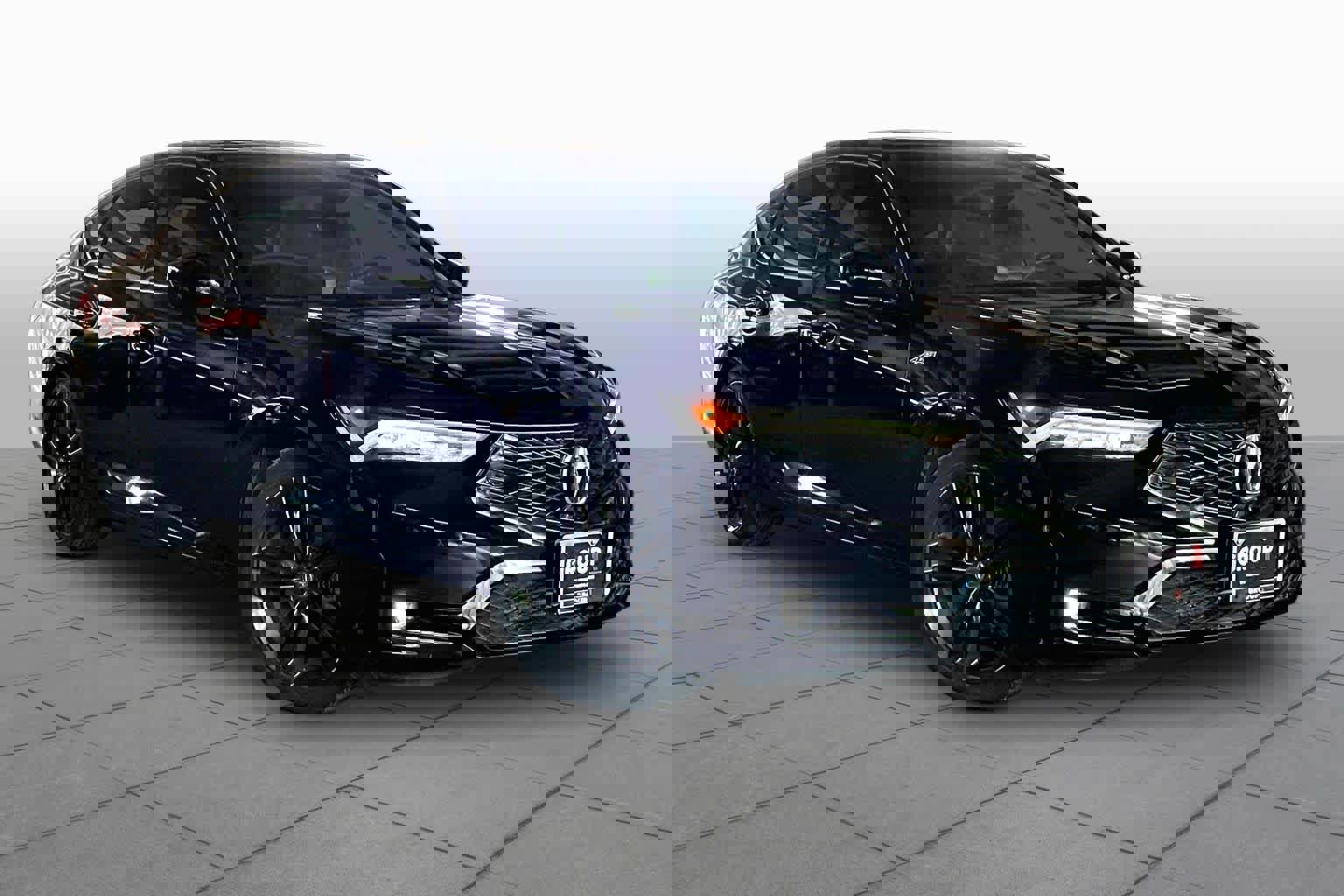 Used 2023 Acura Integra A-Spec image 2