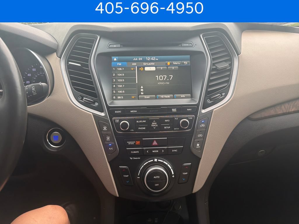 Used 2017 Hyundai Santa Fe FWD image 22