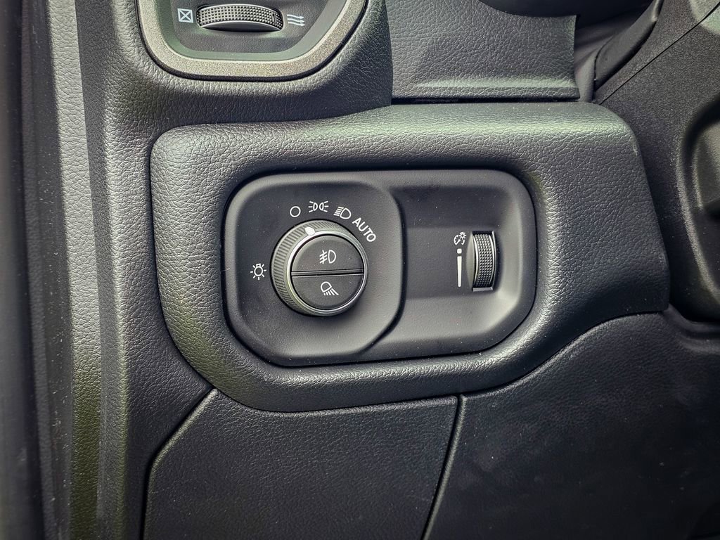 New 2026 RAM 3500 Tradesman AWD/4WD image 16