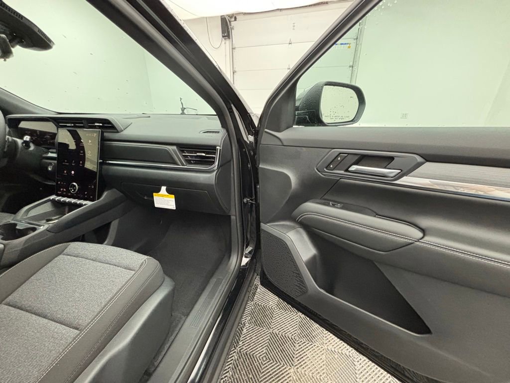 New 2026 GMC Terrain Elevation w/ Technology Package II image 30