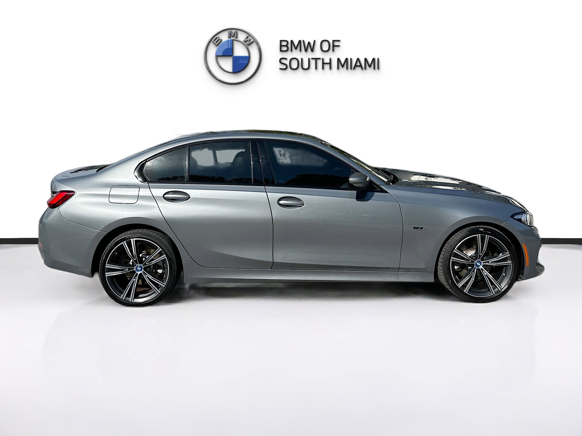 Certified 2023 BMW 330e w/ Driving Assistance Package image 8