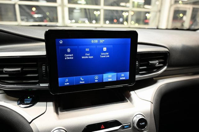 Used 2021 Ford Explorer XLT w/ Equipment Group 202A image 16