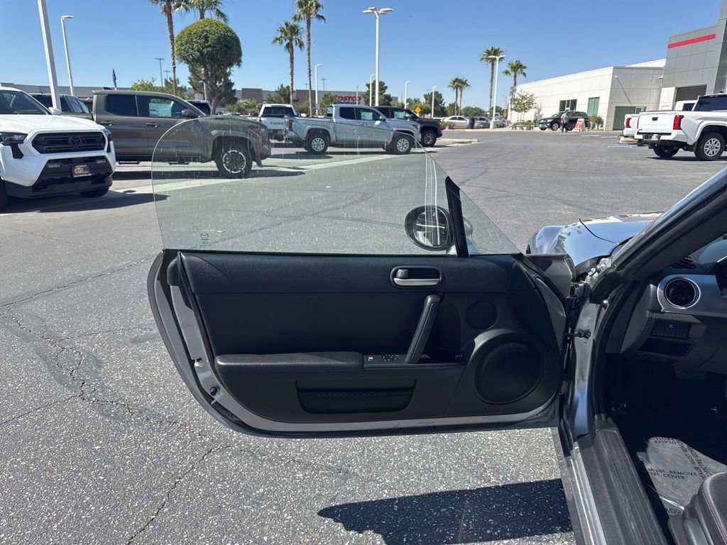 Used 2015 MAZDA MX-5 Miata Club RWD image 11