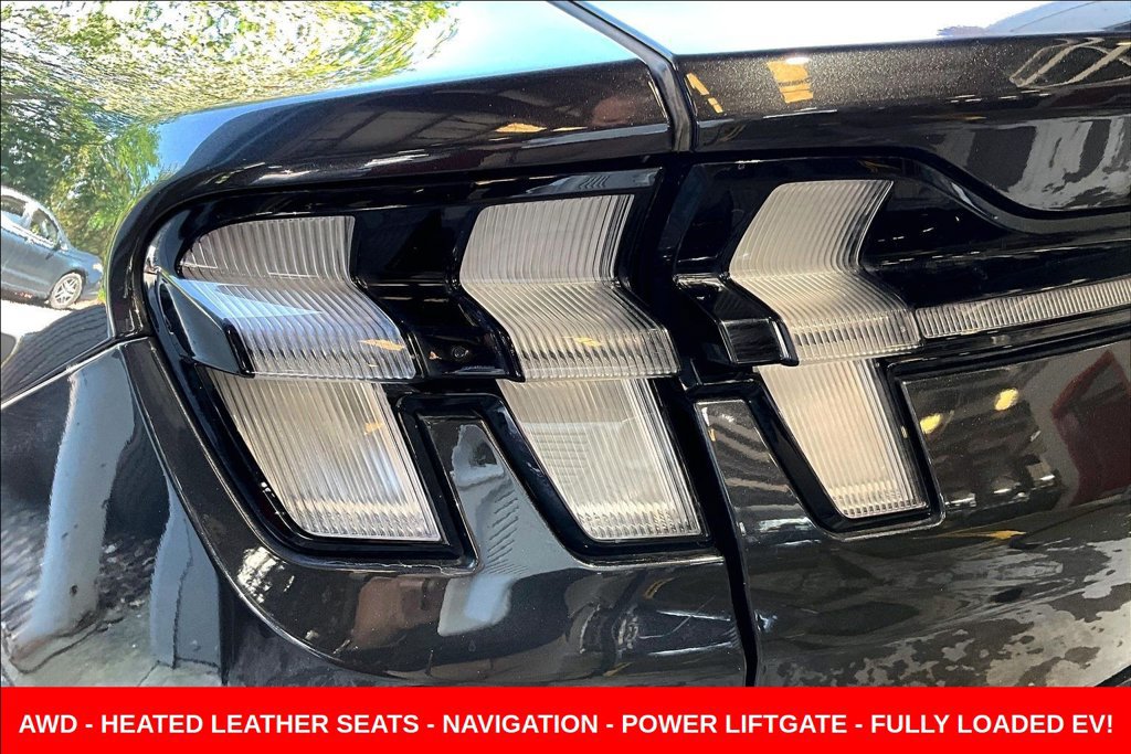 Used 2022 Ford Mustang Mach-E Premium AWD/4WD image 22