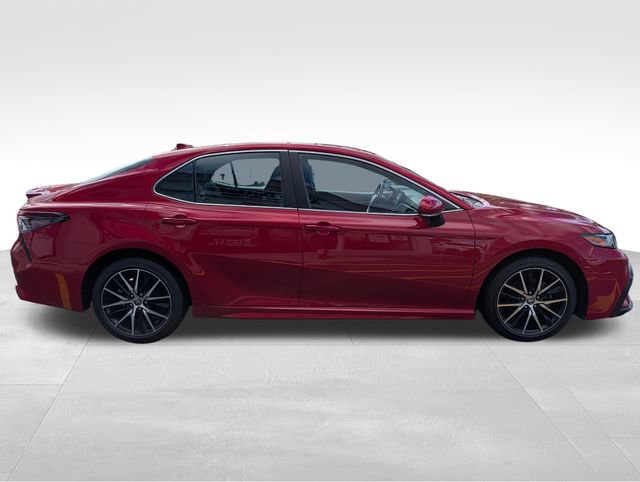 Used 2023 Toyota Camry SE FWD image 9