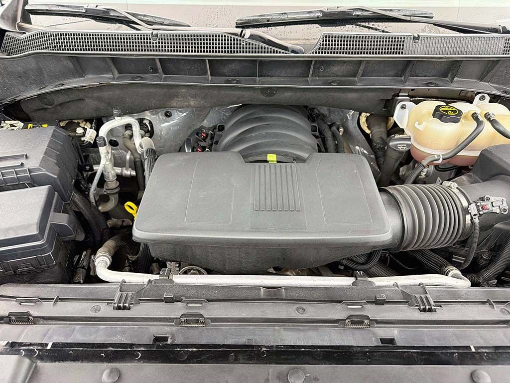 Used 2024 Chevrolet Silverado 1500 RST w/ Z71 Off-Road Package AWD/4WD image 17