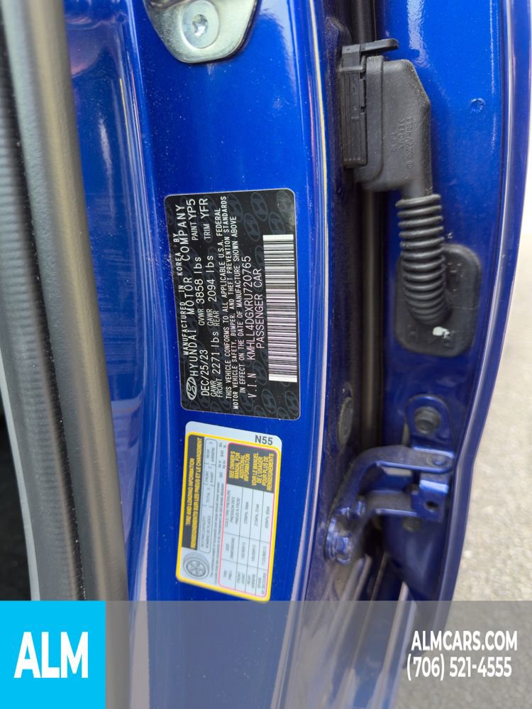 Used 2024 Hyundai Elantra SE image 21